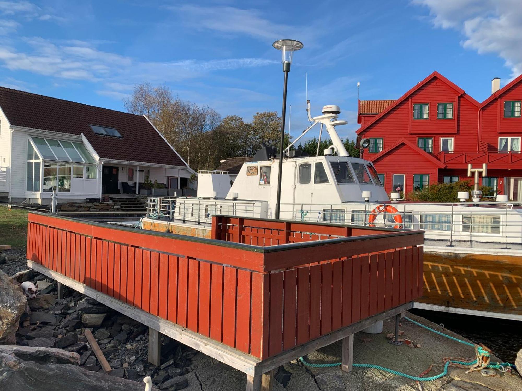 Sjoberg Hotell Og Ferie Leiligheter Østhusvik 外观 照片