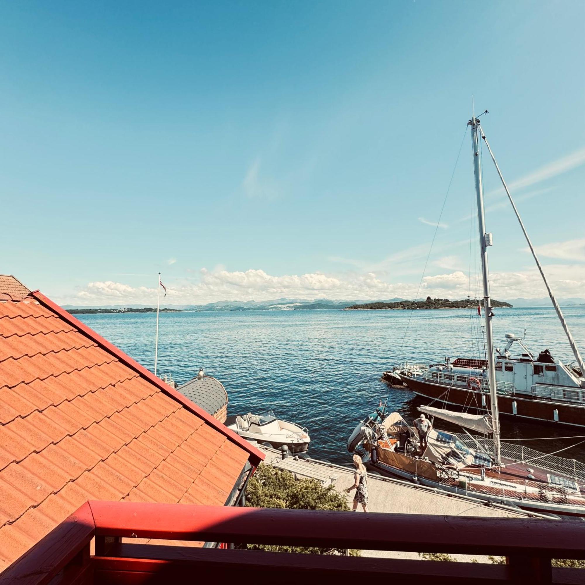 Sjoberg Hotell Og Ferie Leiligheter Østhusvik 外观 照片