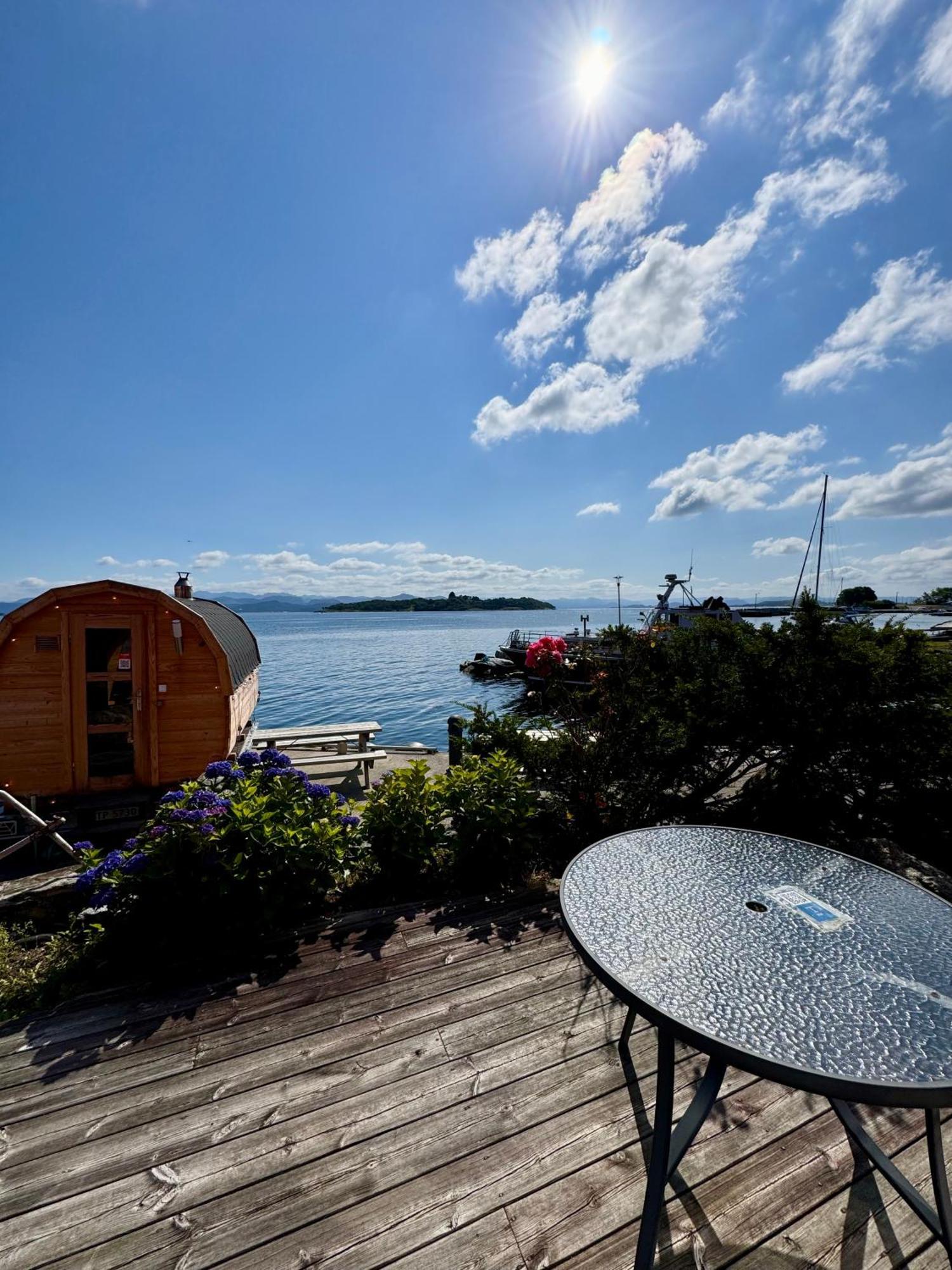 Sjoberg Hotell Og Ferie Leiligheter Østhusvik 外观 照片